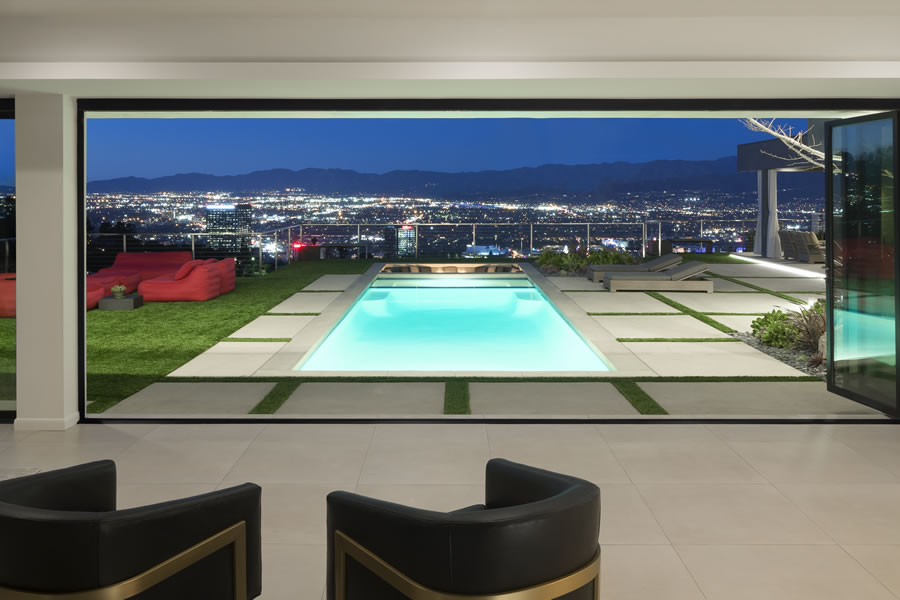 Los Angeles Pool Builders and Pool Designer