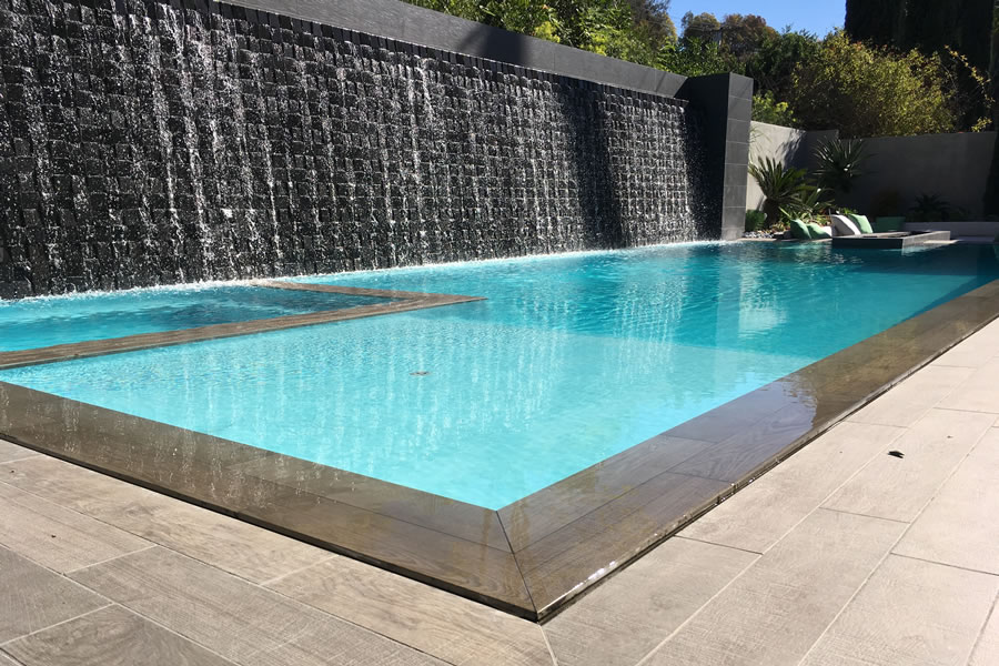 Los Angeles Pool Builders and Pool Designer