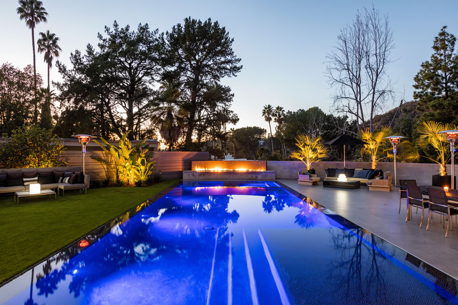 Los Angeles Pool Builders and Pool Designer