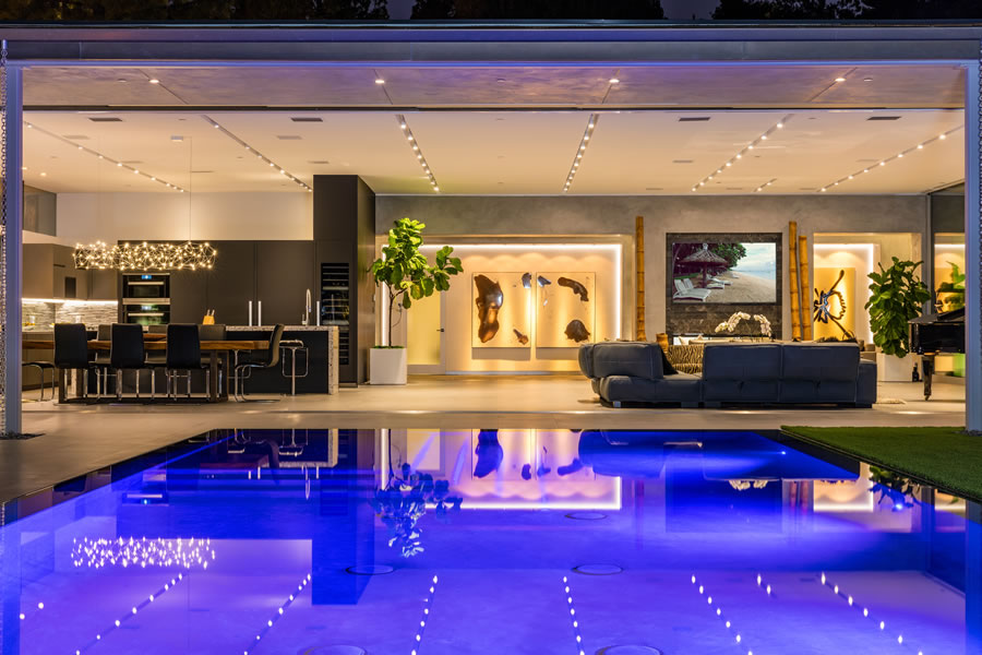 Los Angeles Pool Builders and Pool Designer